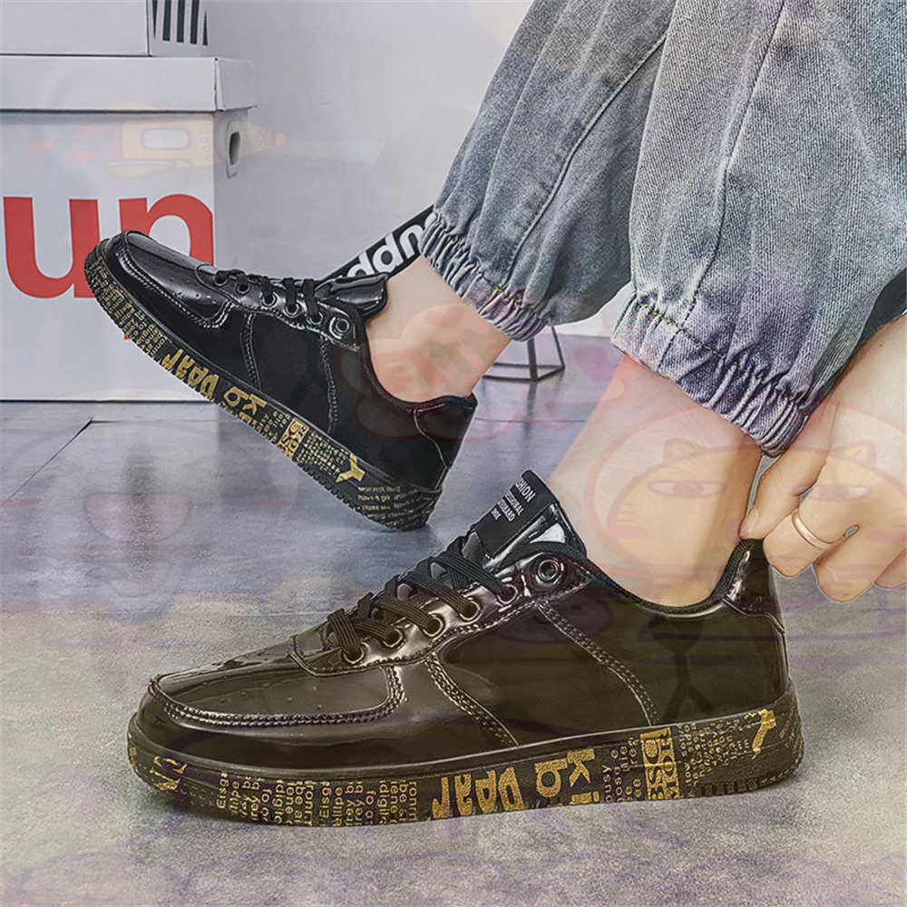 Round Foot Size 45 Sneakers Wh - Tech Accessories Products avis et prix